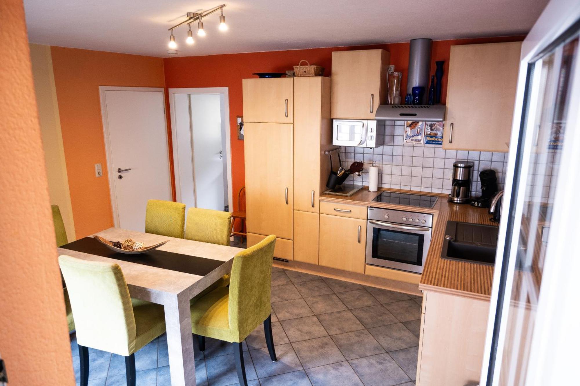 Ferienwohnung & Apartment Am Steinbrunnen Brauneberg Esterno foto