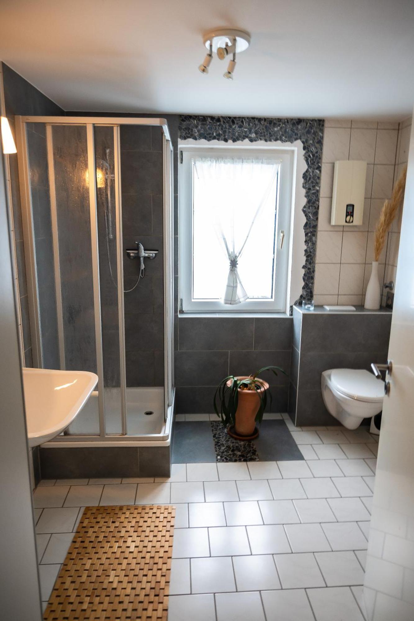 Ferienwohnung & Apartment Am Steinbrunnen Brauneberg Esterno foto